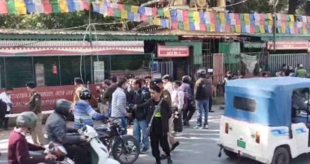 बड़ी खबर-देहरादून में दिनदहाड़े युवक की हत्या